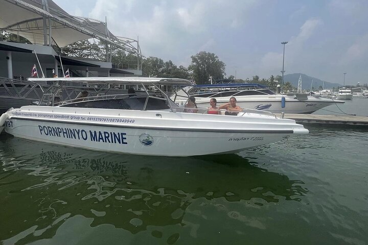 Phi Phi & Bamboo Islands: A VIP Speedboat Adventure Awaits!