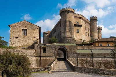 Unveiling Bracciano: Castle Secrets & Lakeside Wonders Await!