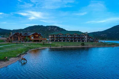 Denver's Best: Small Group Town Tour & Mountain Views