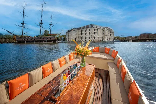 Amsterdam Canal Cruise: Drinks & City Views!
