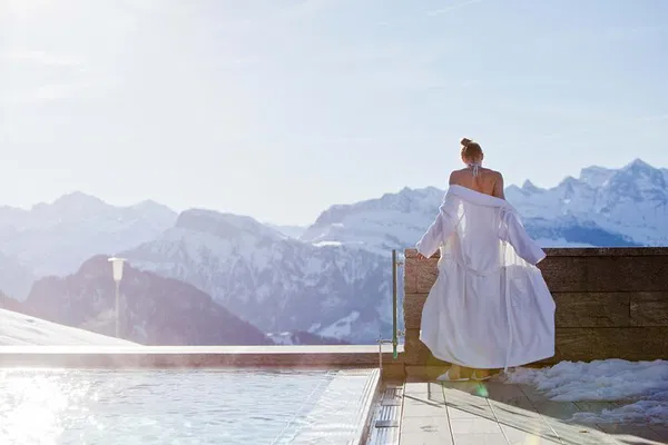 Mount Rigi: Summit Views, Mineral Baths & Swiss Bliss Awaits!