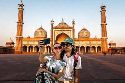 Delhi's Cultural Gems: A Personalized Half-Day City Tour