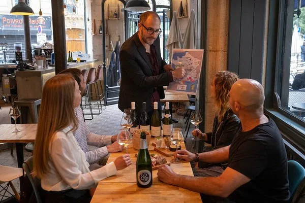 Uncork Parisian Charm: Wine Tasting Adventure in Montmartre