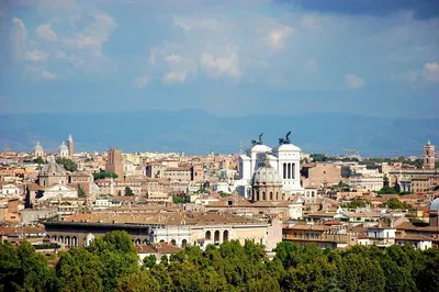 Seamless Rome Exploration: Civitavecchia Port to FCO Airport Transfer with City Tour