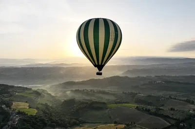 Tuscany Hot Air Balloon Ride: Chianti Views & Champagne!