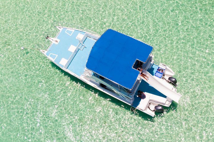 Punta Cana Private Snorkeling: Cruise, Swim & Party!