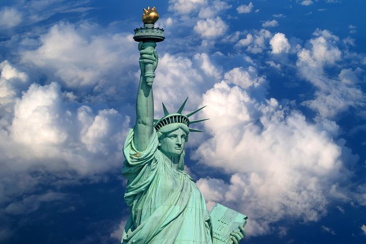 Exclusive Liberty & Ellis Island Private Tour: Hotel Pickup Included!
