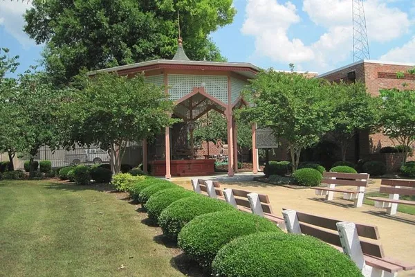 Unleash Your Inner Explorer: Jackson Scavenger Hunt Adventure!