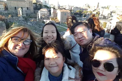 Step Back in Time: Exclusive Private Colosseum, Palatine Hill & Roman Forum Tour