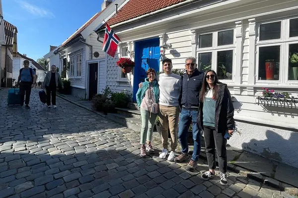 Discover Stavanger's Charm: A Guided Walking Tour Through History and Culture