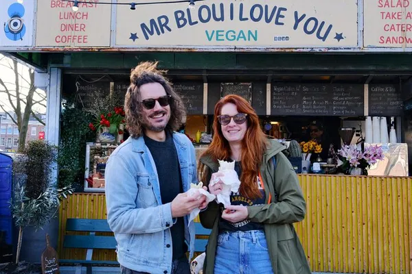 Amsterdam West Vegan Food Tour: Eat Like a Local!