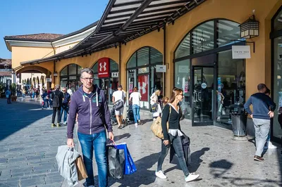 Luxury Shopping Escape: Private Tour to Valmontone Outlet from Rome