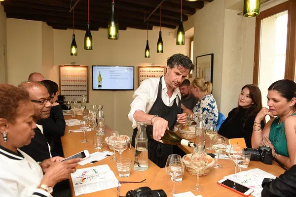 Uncork Paris: Award-Winning French Wine Tasting in Latin Quarter