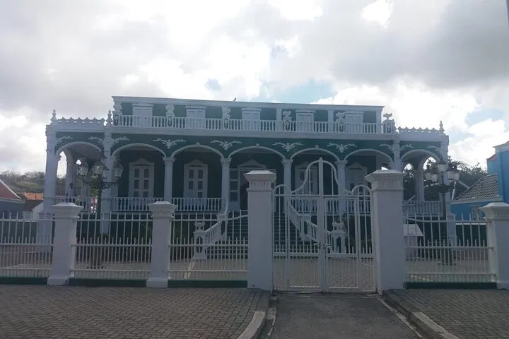 img0
