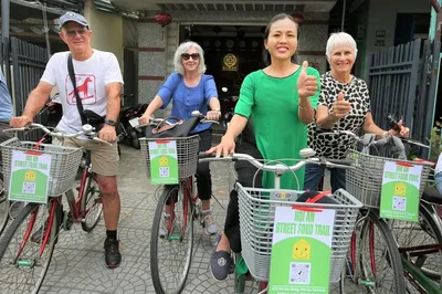 Hoi An's Hidden Flavors: A Bicycle Food Adventure!