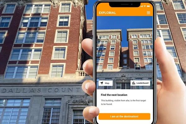 Dallas Scavenger Hunt: Explore Hidden Gems & Solve Puzzles!