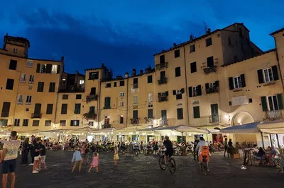 Enchanting Lucca: A Nighttime Exterior Exploration
