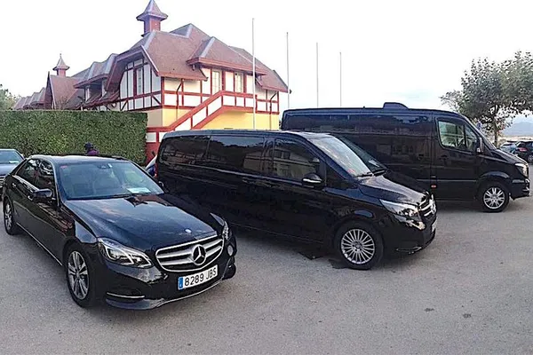 Stress-Free Madrid-Toledo Transfers: Your Private Chauffeur Awaits!