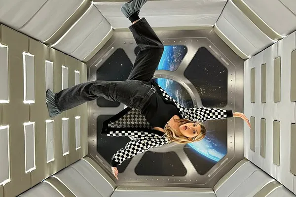 Miami's Paradox Museum: Mind-Bending Fun & Photos!