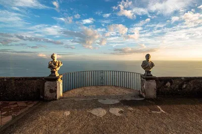 Stress-Free Arrival: Private Transfer from Ravello to Naples