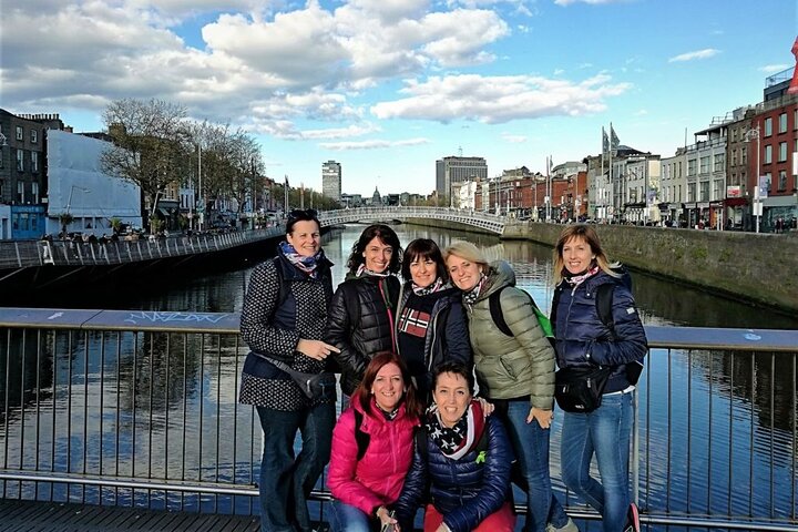 Uncover Dublin's Hidden Gems: A Local's Historical Walking Tour
