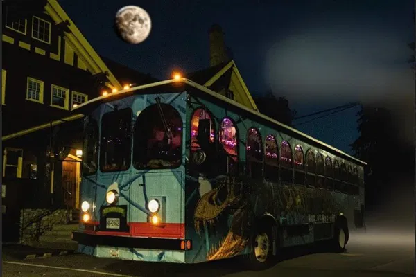 Vancouver's Darkest Tales: A Haunted Trolley Adventure