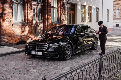 Stress-Free Milan Arrival: Private Airport Transfer