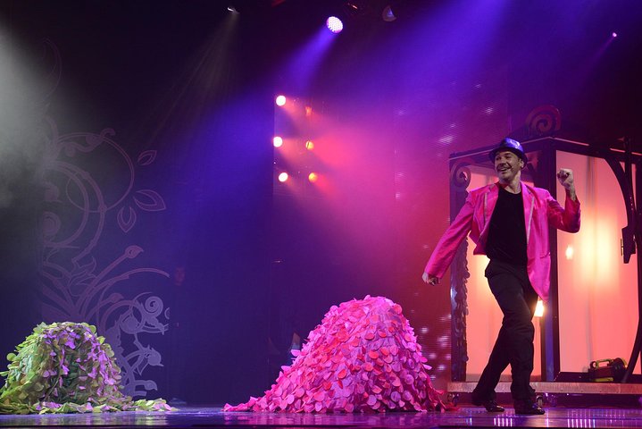 Myrtle Beach Magic Show: Charles Bach Wonders!