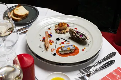 Savor, Celebrate, and Shine: A Roman New Year's Culinary Celebration!