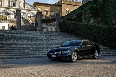 Stress-Free Florence to Pisa Airport Transfer: Your Private Escape