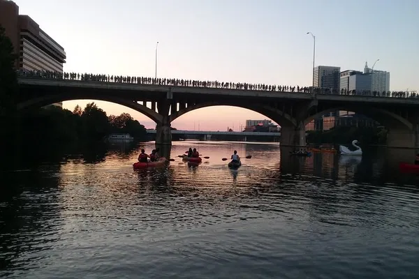 Austin's Skyline: Sunset Kayak Tours - Glide into Twilight!