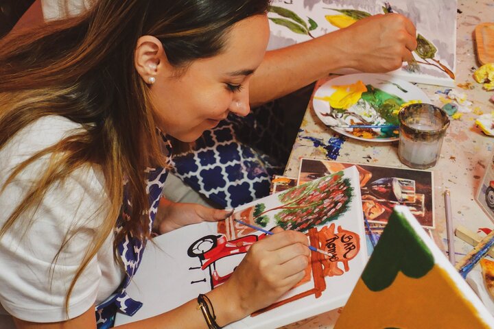 Unleash Your Inner Artist: Tipsy Painting in Rome's Artistic Heart