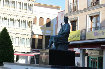 Uncover Ciudad Real's Secrets: A Guided Historical Adventure
