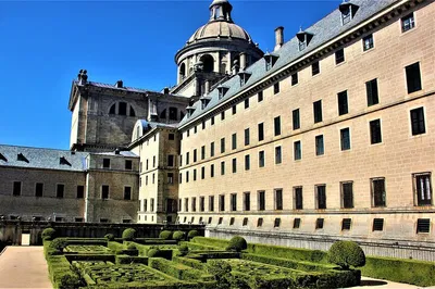 El Escorial: Unveiling Spanish Empire's Secrets on a Private Tour