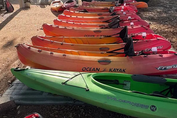Kayak Rental: Paddle the Trinity River in Fort Worth