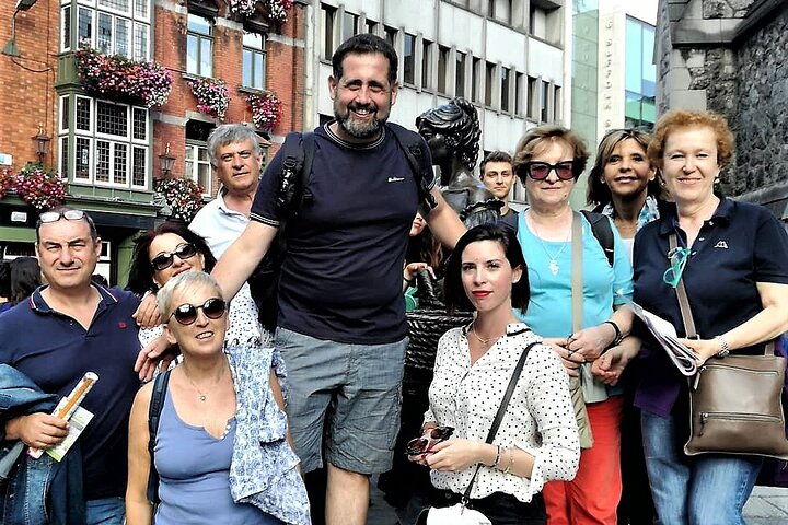 Unveiling Dublin's Heart: A Guinness Legacy Tour in Italian