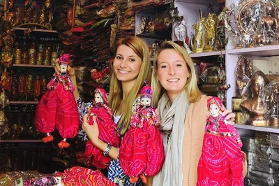 Jaipur's Retail Therapy: A Shopper's Paradise Unveiled!