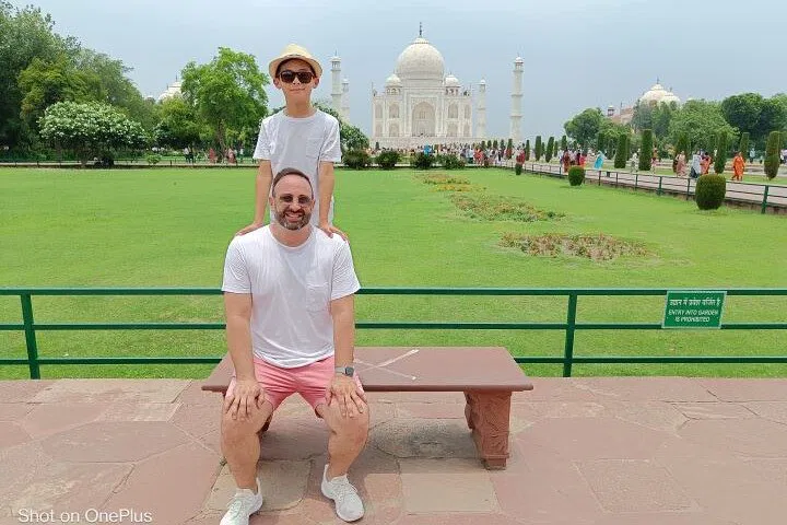 img0
