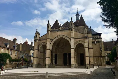 Unveiling Beaune's Secrets: A Private Historical Journey
