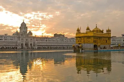 Unveiling India's Majesty: A 7-Day Golden Triangle & Amritsar Adventure
