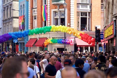 Discover Soho's Vibrant LGBTQ+ Nightlife: A Personalized London Gay Tour