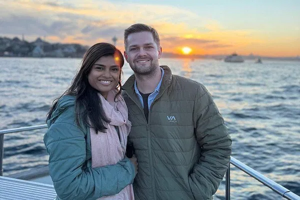 Istanbul Sunset Cruise: Luxury Yacht Experience on the Bosphorus