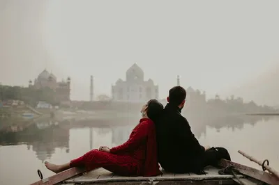 Agra Day Tour: Taj Mahal, Agra Fort & Fatehpur Sikri