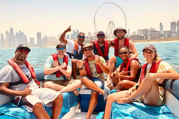 Dubai Fishing Trip: Trolling & Regular Fishing Adventure!