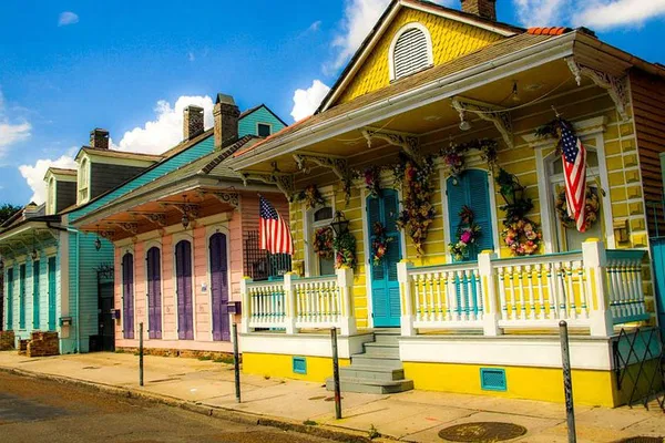 Unveiling New Orleans: A Local's Immersive City Tour