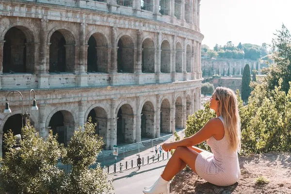 Step Back in Time: Ancient Rome VR Colosseum Adventure