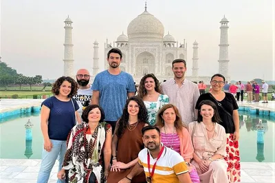 Unveiling Agra's Wonders: A Personalized Taj Mahal & Agra Fort Tour