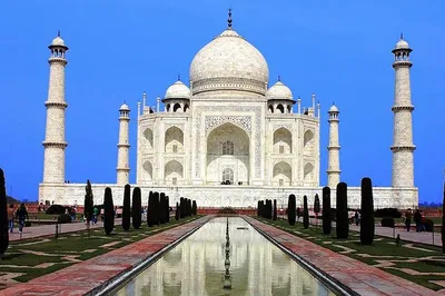 Discover India & Nepal: 8-Day Golden Triangle Adventure