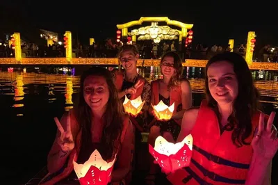 Hoi An Foodie Adventure: Night Trail, Boat Trip & Local Flavors!