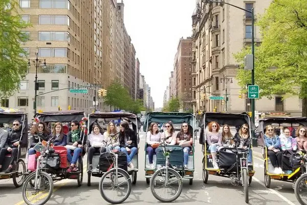 Central Park Pedicab Tour: Uncover Hidden Gems & Iconic Views
